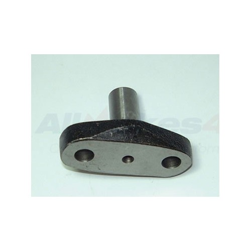 FRC2894 Swivel Housing Lower Pin Defender 90/110 / Discovery 1 / RRC